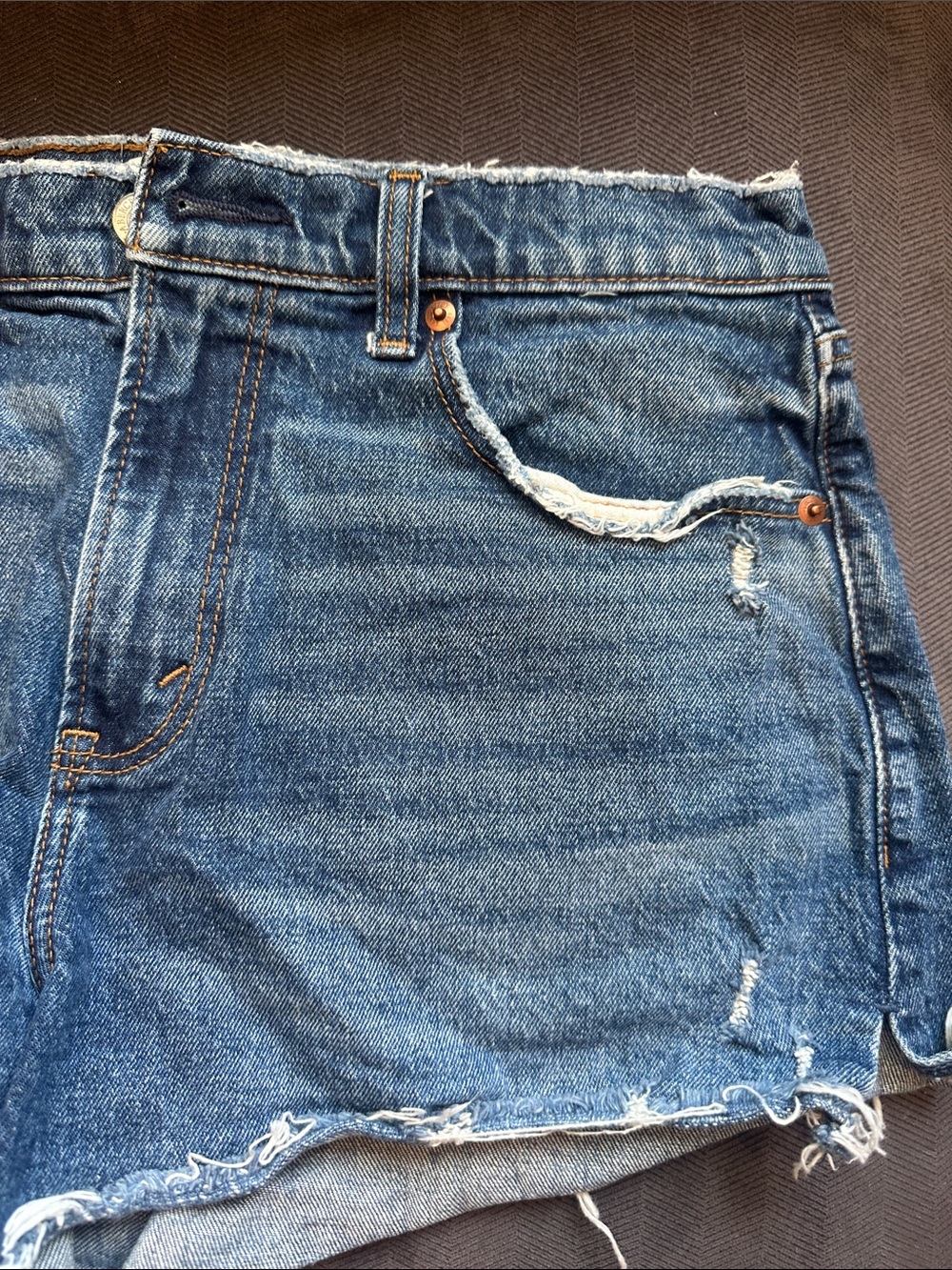 Abercrombie Women's Frayed Hem Denim Shorts - Blue - Picture 3 of 5